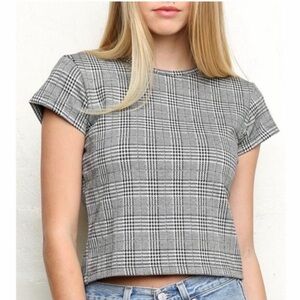 Brandy Melville houndstooth one size shirt short sleeve